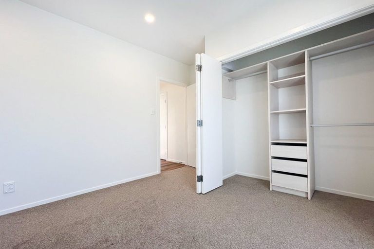 Photo of property in 21 Tahingamanu Road, Hobsonville, Auckland, 0616