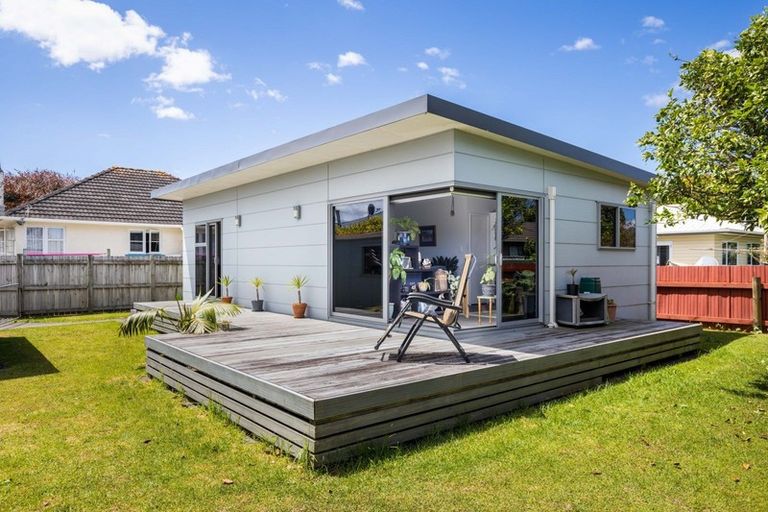 Photo of property in 30a Doone Street, Lynmouth, New Plymouth, 4310