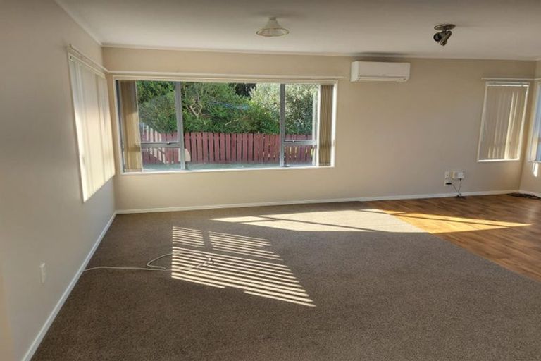 Photo of property in 220a Victoria Street West, Pukekohe, 2120