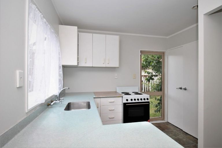 Photo of property in 25 Lynmore Drive, Hillpark, Auckland, 2102
