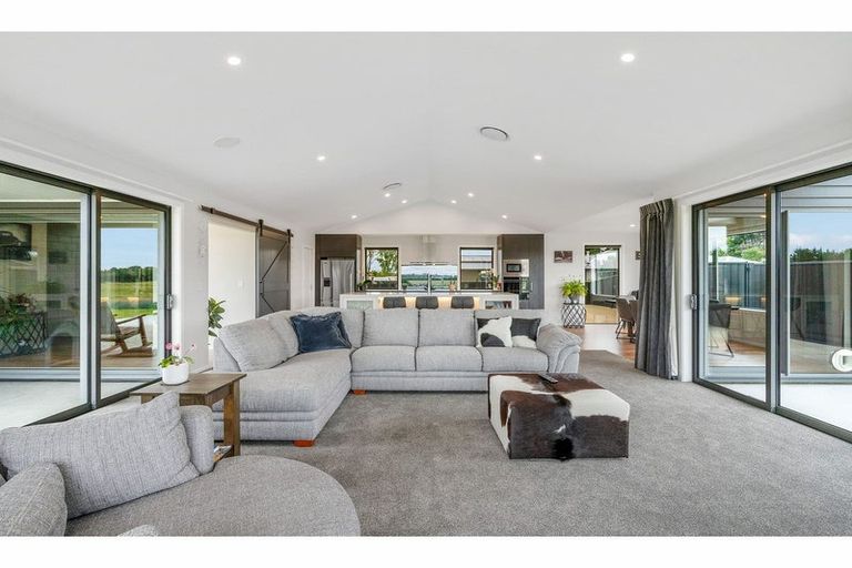 Photo of property in 24 Lindsay Way, Grasmere, Invercargill, 9810