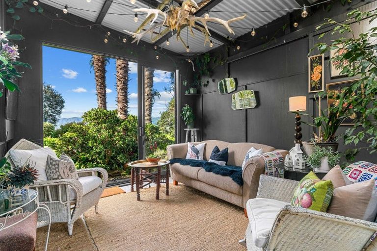 Photo of property in 404 Tara Road, Mangawhai, Kaiwaka, 0573