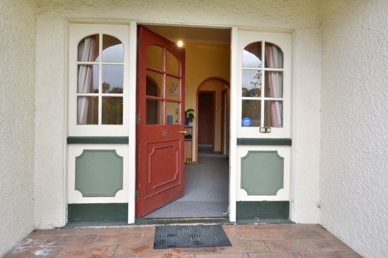 Photo of property in 34 Bradshaw Street, South Dunedin, Dunedin, 9012