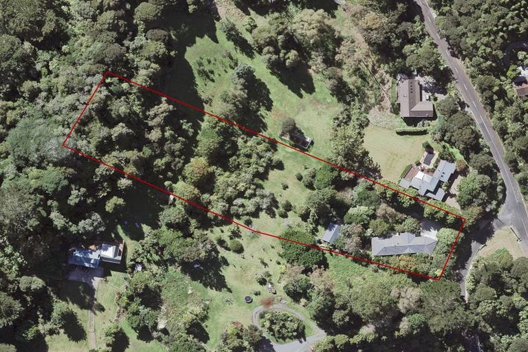 Photo of property in 1a Cochran Road, Oratia, Auckland, 0604