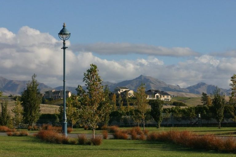 Photo of property in 21 Golf View Close, Fairhall, 7272