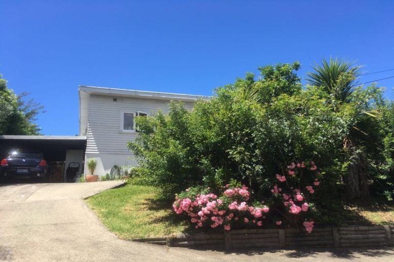 Photo of property in 1/58 Glencoe Road, Browns Bay, Auckland, 0630