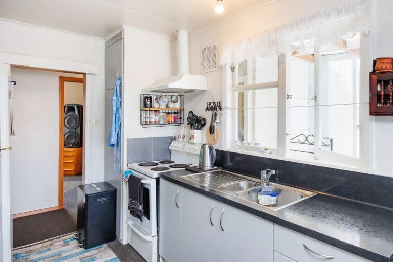 Photo of property in 108 Highbury Avenue, Highbury, Palmerston North, 4412