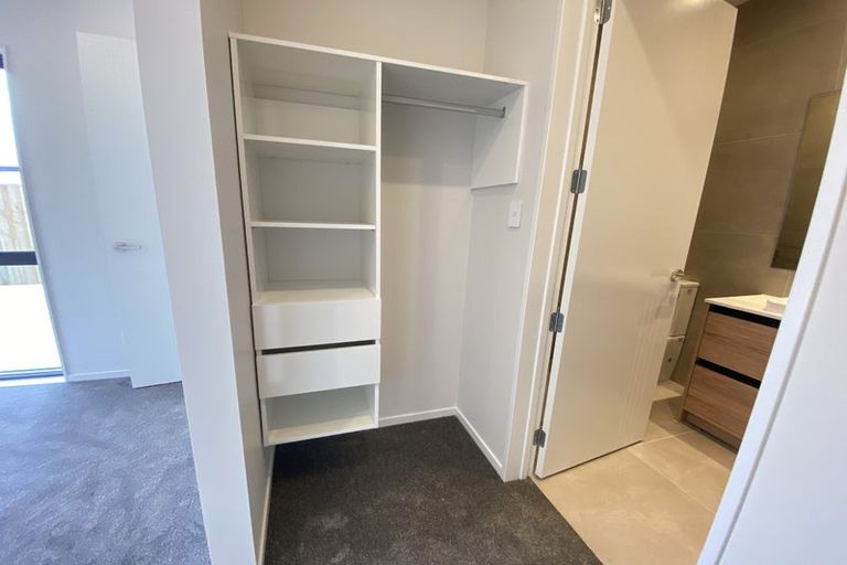 Photo of property in 59 Horokaka Street, Massey, Auckland, 0614