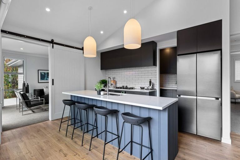 Photo of property in 11 Munro Oak Lane, Clevedon, Papakura, 2582