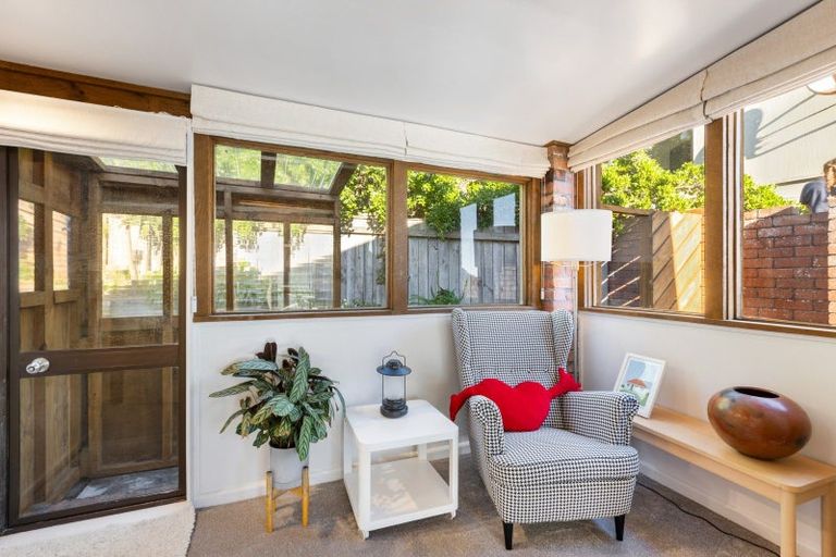 Photo of property in 2b Happy Valley Road, Owhiro Bay, Wellington, 6023