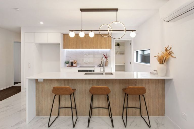 Photo of property in 19 Hutcheson Street, Sydenham, Christchurch, 8023