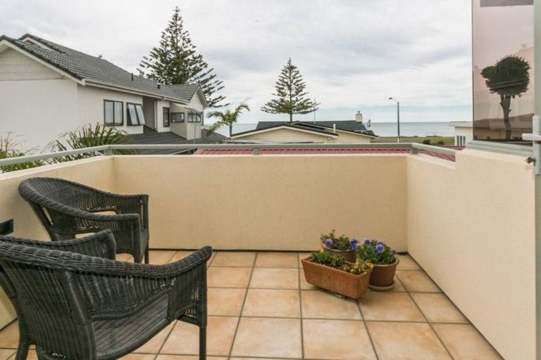 Photo of property in 37a The Esplanade, Westshore, Napier, 4110