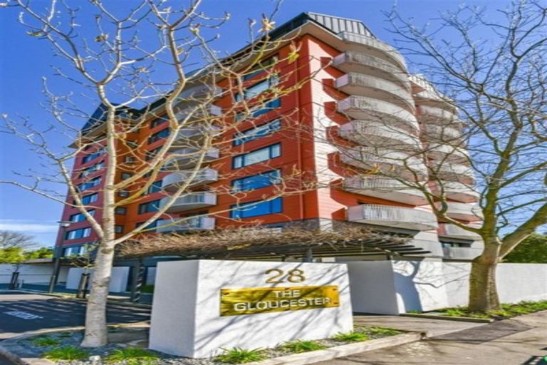 Photo of property in Gloucester Towers, 28/28 Gloucester Street, Christchurch Central, Christchurch, 8013