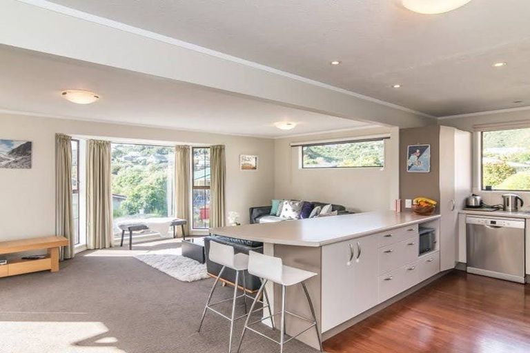 Photo of property in 64 Hathaway Avenue, Karori, Wellington, 6012