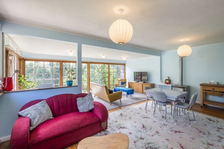 Photo of property in 19 Glen Road, Raumati South, Paraparaumu, 5032