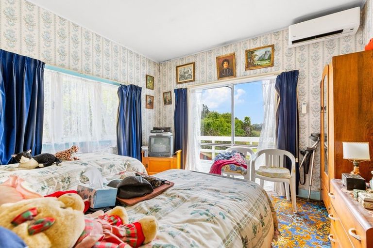 Photo of property in 65 Annett Road, Kumeu, 0891