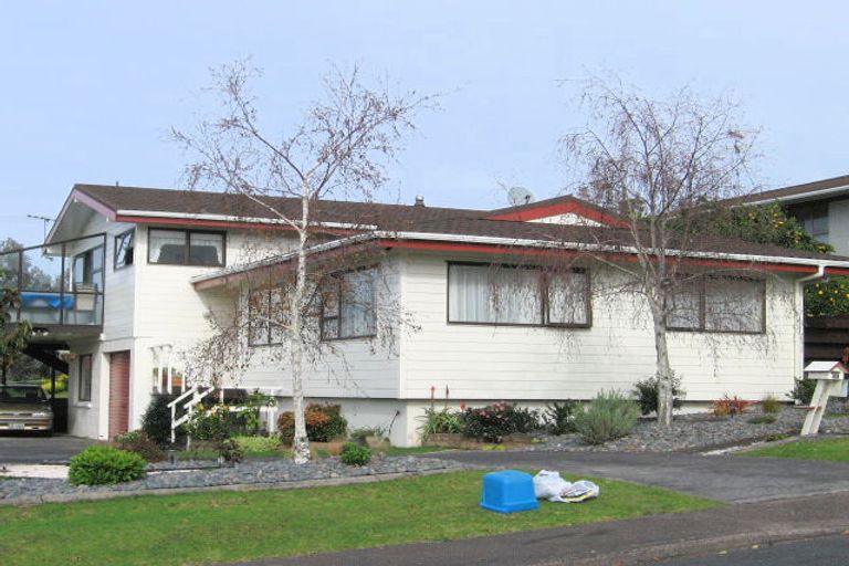 Photo of property in 33 Albatross Road, Red Beach, 0932