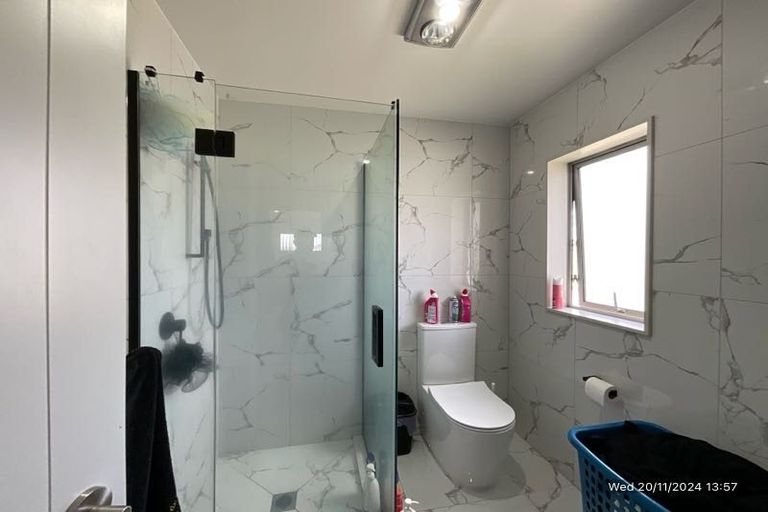 Photo of property in 2 Ambedkar Way, Pukekohe, 2120