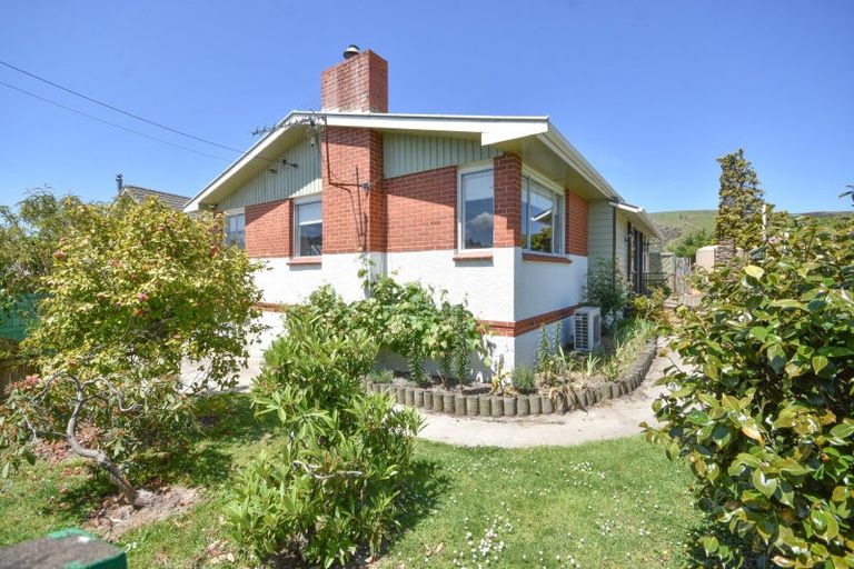 Photo of property in 20 Snowdon Street, Allanton, Mosgiel, 9092