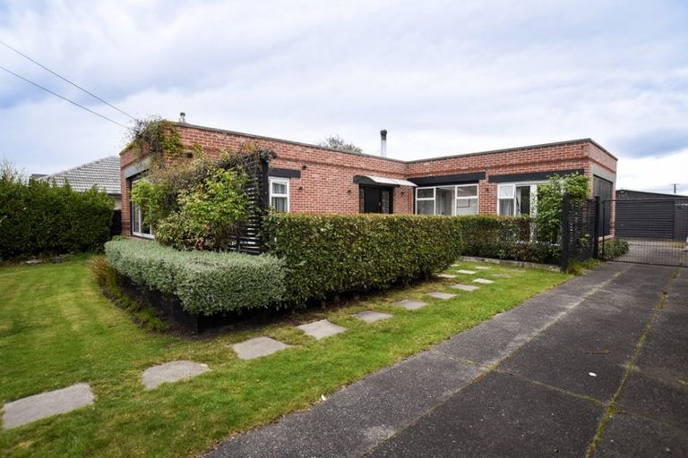 Photo of property in 239 Greers Road, Bryndwr, Christchurch, 8053