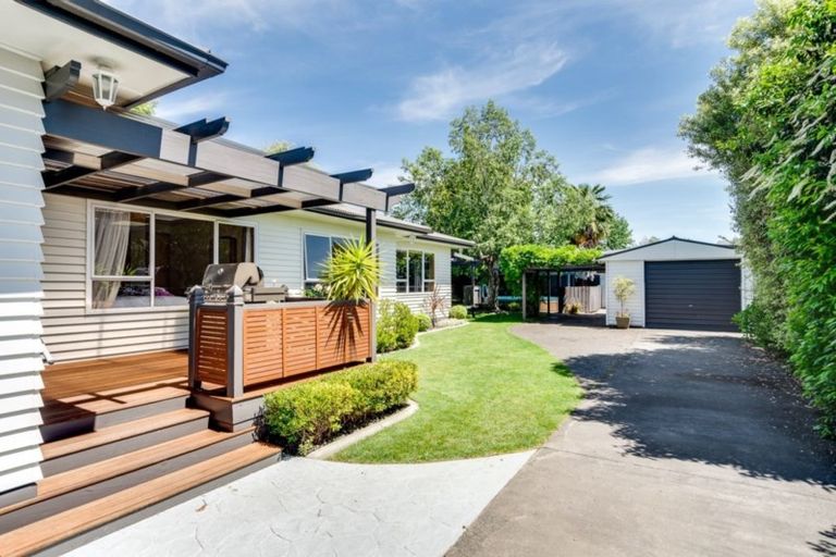 Photo of property in 104a Frimley Avenue, Frimley, Hastings, 4120