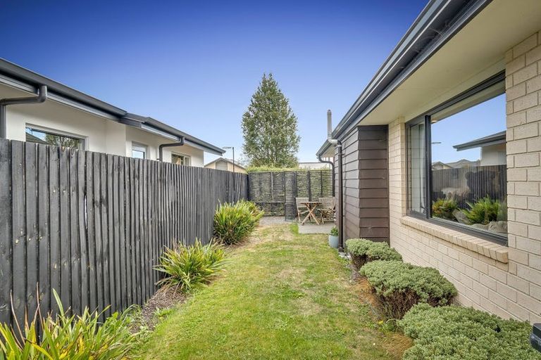 Photo of property in 3 Hineaari Street, Marshland, Christchurch, 8083