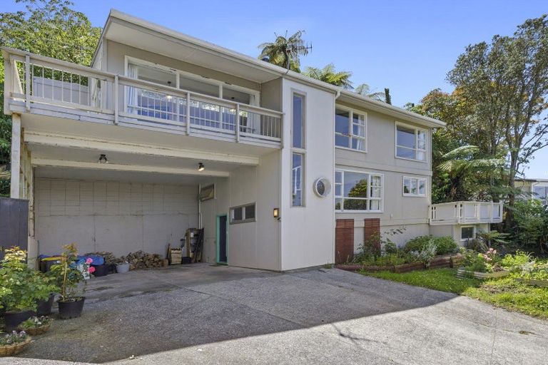 Photo of property in 89 Mulberry Street, Normandale, Lower Hutt, 5010