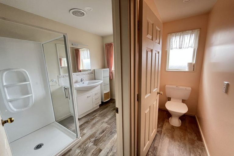 Photo of property in 3/80 Middlepark Road, Sockburn, Christchurch, 8042