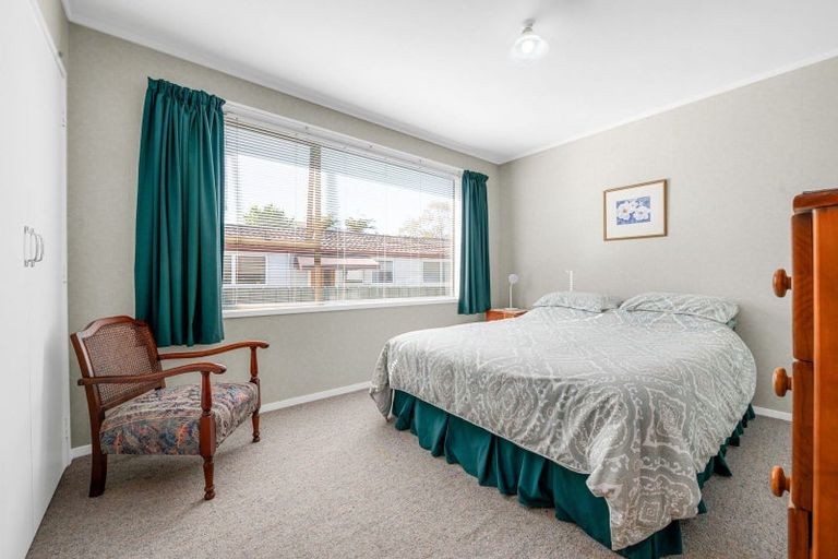 Photo of property in 17 Hibiscus Avenue, Hamilton Lake, Hamilton, 3204