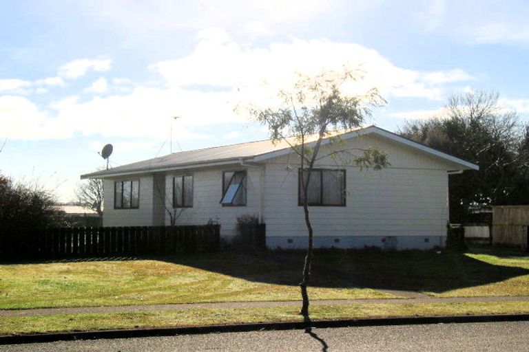 Photo of property in 14 Karen Crescent, Dinsdale, Hamilton, 3204