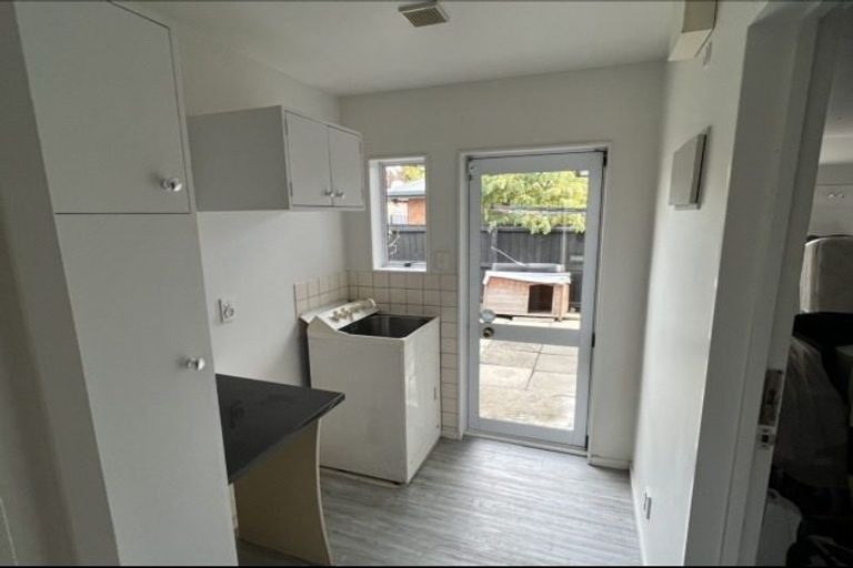 Photo of property in 5 Phoenix Lane, Northcote, Christchurch, 8052