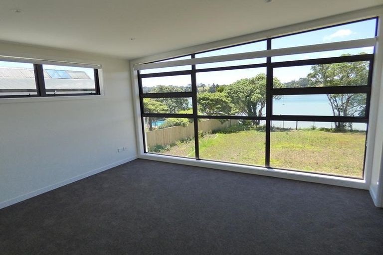 Photo of property in 22 Pohutukawa Road, Whenuapai, Auckland, 0618