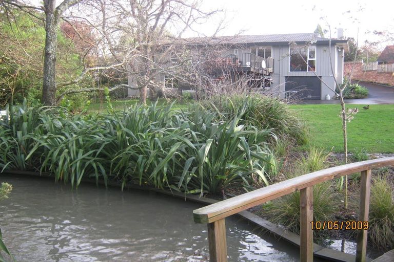 Photo of property in 23 Lincoln Terrace, Hokowhitu, Palmerston North, 4410