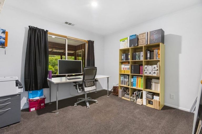 Photo of property in 283 Bannockburn Road, Cromwell, 9384