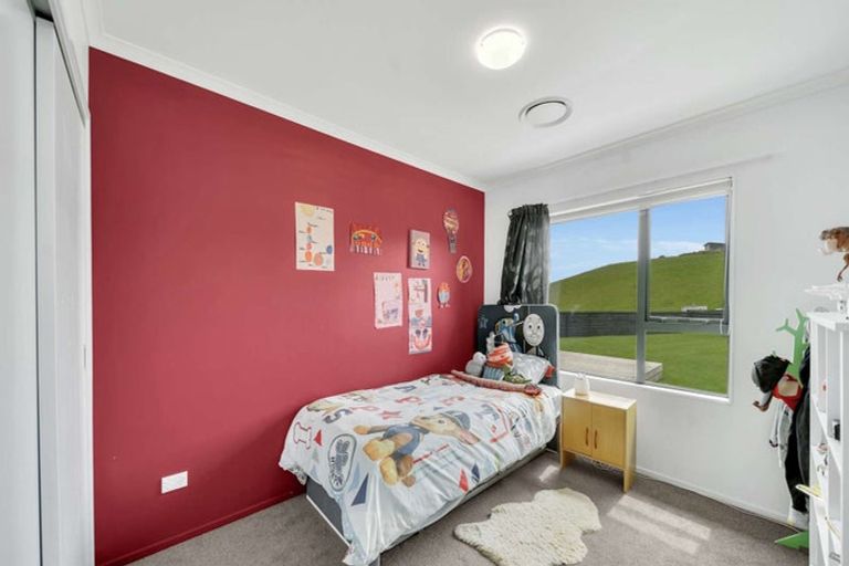 Photo of property in 44 Mcneil Street, Balclutha, 9230