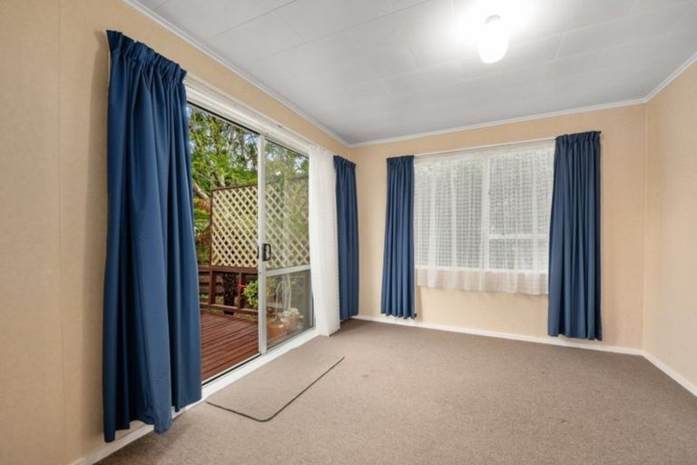 Photo of property in 3 Tacoma Drive, Totara Park, Upper Hutt, 5018