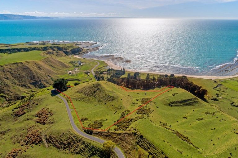 Photo of property in 1072 Mahia East Coast Road, Mahia, 4198