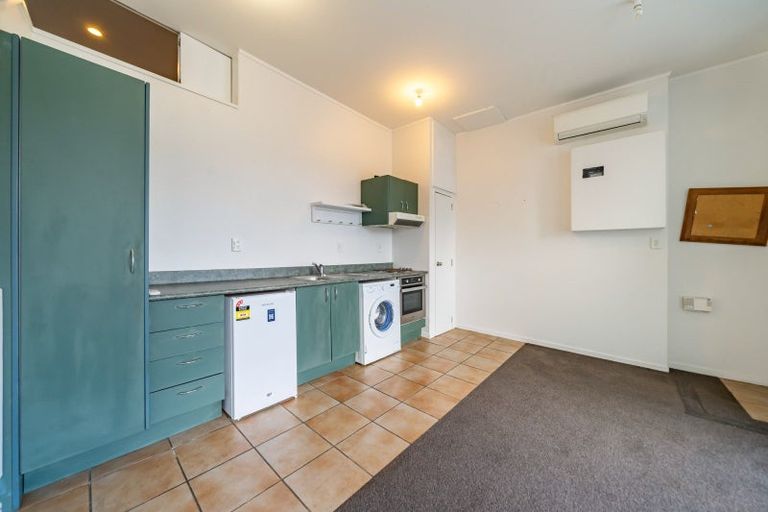 Photo of property in 48 Cleveland Street, Brooklyn, Wellington, 6021