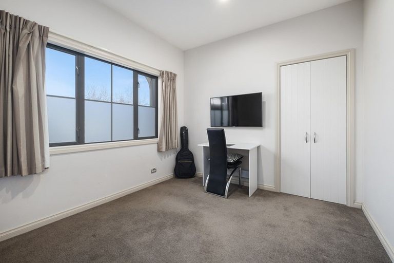 Photo of property in 10 Walnut Grove, Alexandra, 9320