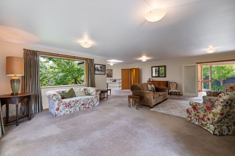 Photo of property in 23 Saint Albans Avenue, Hokowhitu, Palmerston North, 4410