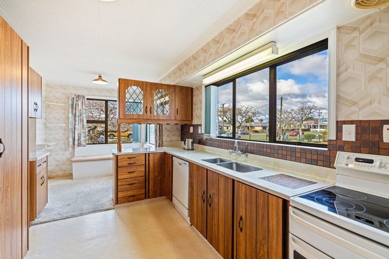 Photo of property in 149 Queen Street West, Levin, 5510