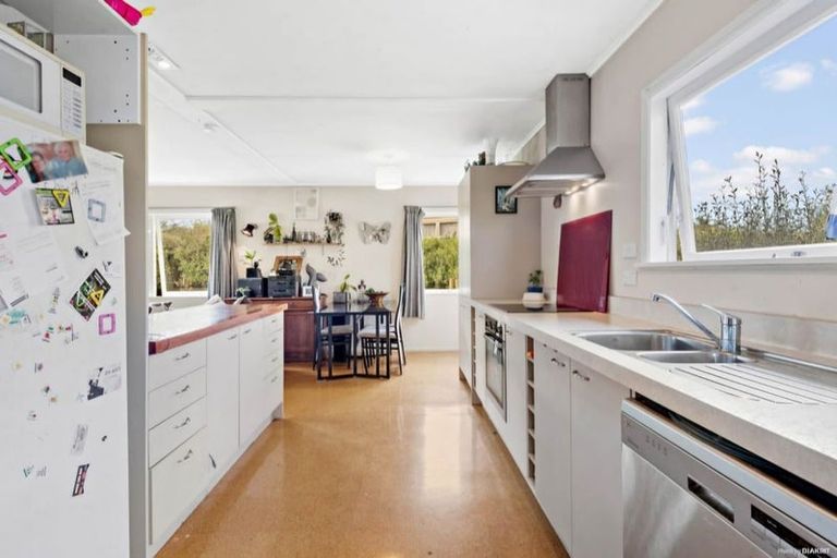 Photo of property in 39 Kaiwaka Road, Waiuku, 2123