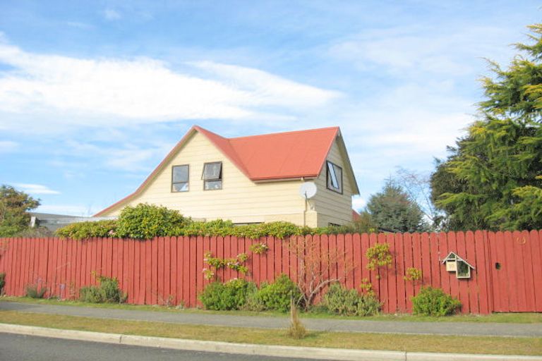 Photo of property in 10 Bowen Street, Te Anau, 9600