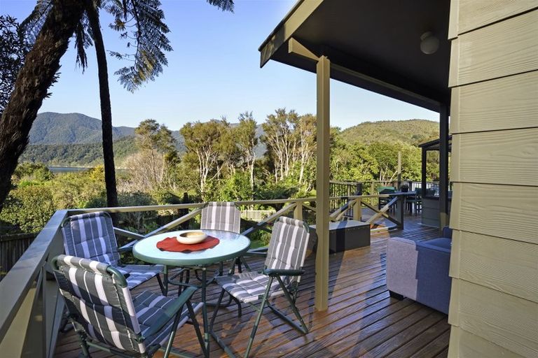 Photo of property in 3188 Archers Road, Tennyson Inlet, Rai Valley, 7195