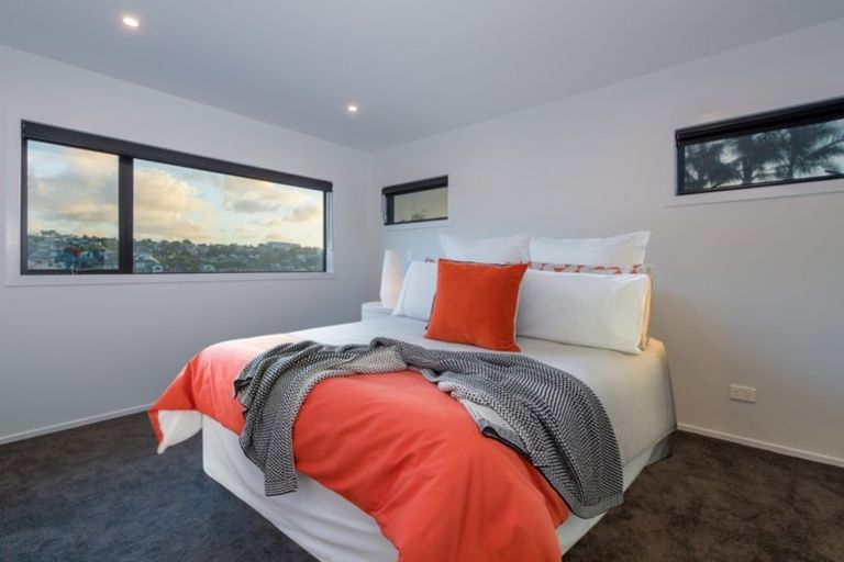 Photo of property in 45b Hyde Road, Rothesay Bay, Auckland, 0630