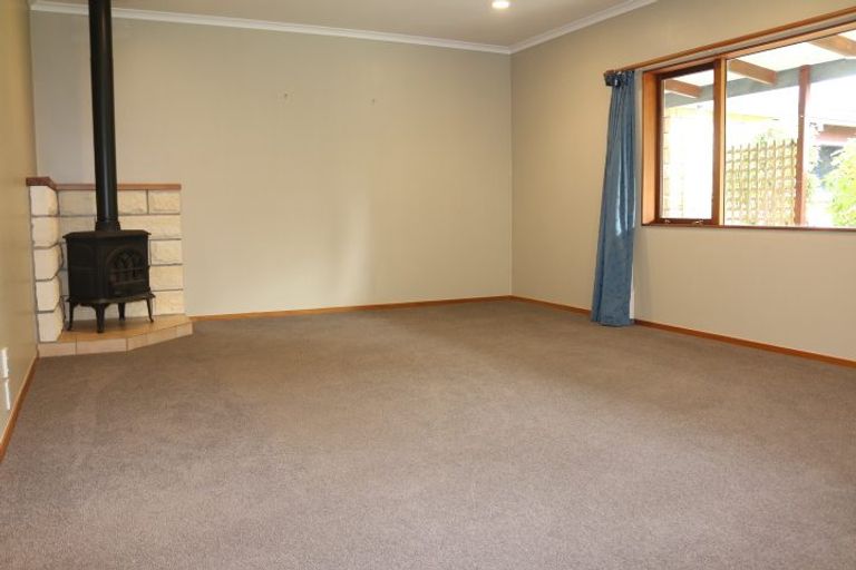 Photo of property in 27 Te Rakehou Road, Feilding, 4775