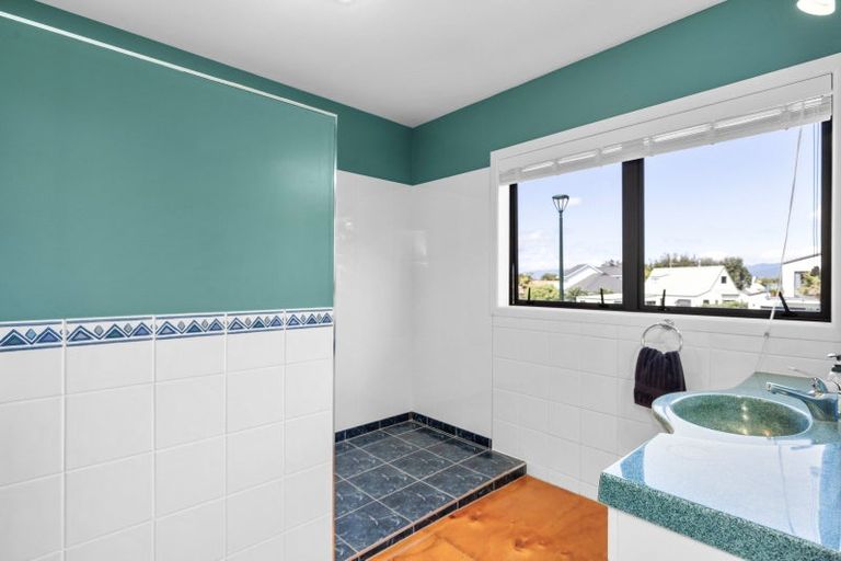 Photo of property in 14b Wakanoi Place, Bowentown, Waihi Beach, 3177