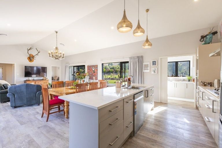 Photo of property in 7b Stock Road, Otane, 4276