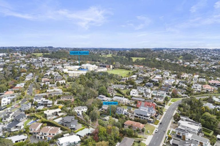 Photo of property in 122 Beach Road, Castor Bay, Auckland, 0620