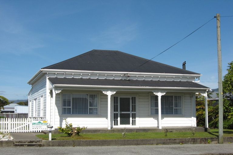 Photo of property in 133 Russell Street, Westport, 7825